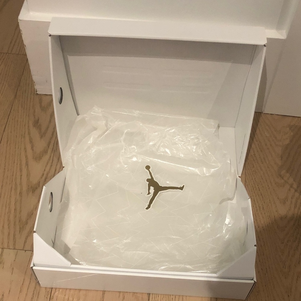 Air Jordan 37 light bone - Picture 8 of 8